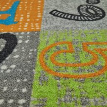 Dětský metrážový koberec Alphabet 150 Abeceda