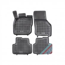 Gumové koberce Volkswagen Golf VIII. 2020- (combi) - 28 mm okraj