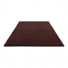 Jednobarevný vlněný koberec B&C Shade Low plum fig 010100 Brink & Campman