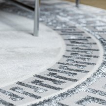 Kusový koberec Allure 1960 white/grey kruh