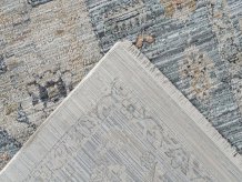 Kusový koberec Antigua 701 silver