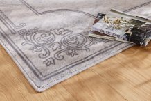 Kusový koberec Astan popelavý