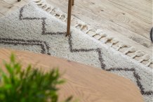 Kusový koberec Berber Asila B5970 cream and brown