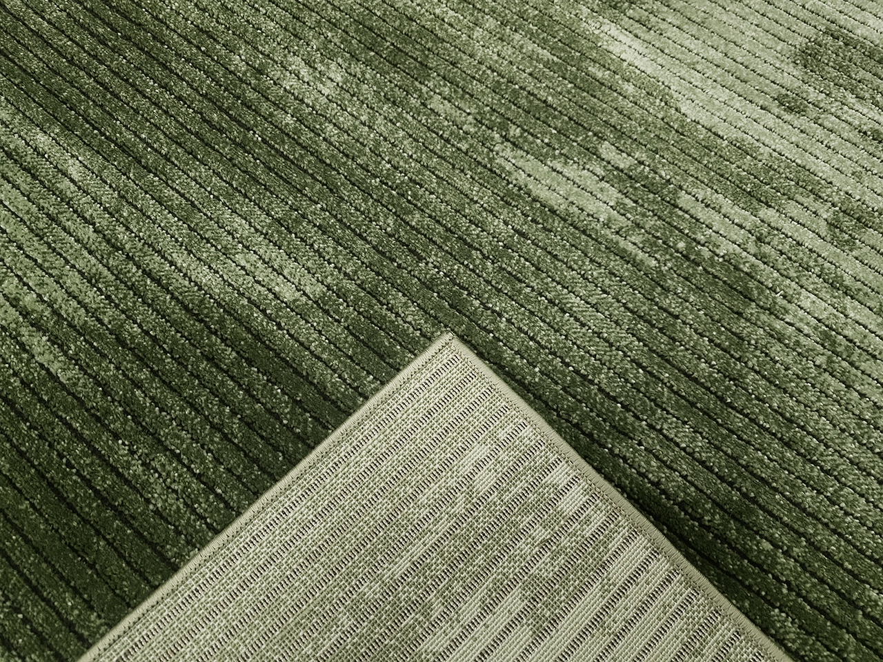 Kusový koberec Eforia 9551 green