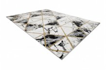 Kusový koberec Emerald 1020 black and gold