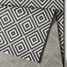 Kusový koberec Meadow 102470 Black – na ven i na doma