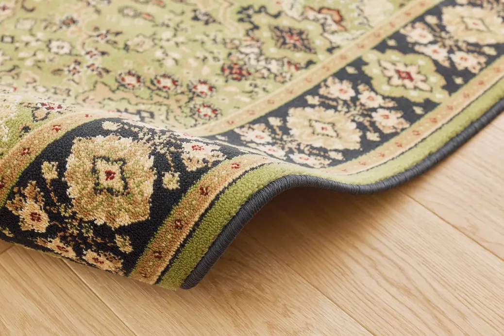 Kusový koberec Oktan hráškový