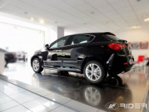 Ochranné boční lišty Alfa Romeo Giulietta 2010-2020 (hatchback)