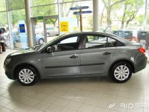 Ochranné boční lišty Chevrolet Cruze 2011-2015 (sedan, combi)