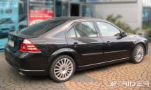 Ochranné boční lišty Ford Mondeo 2000-2007 (combi)