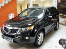 Ochranné boční lišty Kia Sorento 2009-2014