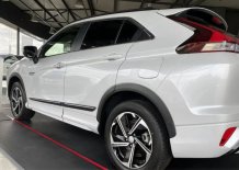 Ochranné boční lišty Mitsubishi Eclipse Cross 2022-