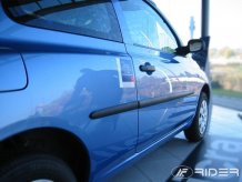 Ochranné boční lišty Nissan Micra 2002-2010 (hatchback, 3 dveře)