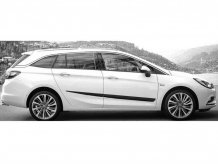 Ochranné boční lišty Opel Astra 2016- (hatchback i combi)