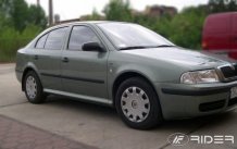 Ochranné boční lišty Škoda Octavia 1996-2004 (combi)