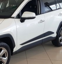 Ochranné boční lišty Suzuki Across 2021-