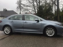 Ochranné boční lišty Toyota Corolla 2018- (combi)