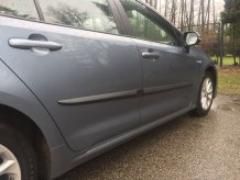 Ochranné boční lišty Toyota Corolla 2018- (combi)