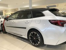Ochranné boční lišty Toyota Corolla 2023- (combi)