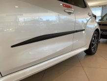 Ochranné boční lišty Toyota Yaris 2020-