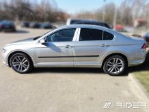 Ochranné boční lišty Volkswagen Passat B8 2015-2023 (sedan)