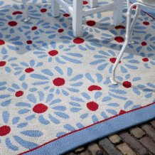 Outdoorový koberec Laura Ashley Thorncliff daisy sky blue 480308 Brink & Campman
