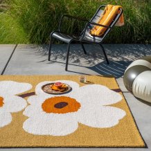 Outdoorový koberec Marimekko Unikko Anniversary honey 433001 Brink & Campman