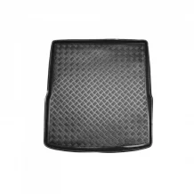 Plastové vany do kufru Volkswagen Passat B6 2005-2010 (combi, bez protiskluzu)
