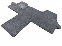 Koberec do kabiny Mercedes Sprinter pohon zadnich kol / 4x4 obytné auto s fixací 2018 -> Perfectfit bez cípu mezi sedadly (30027)