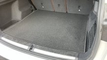 Textilní koberec do kufru VW Passat 3C combi 2005 - 2014 Carfit (4947-Kufr)
