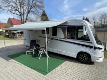 Venkovní koberec před karavan Camping